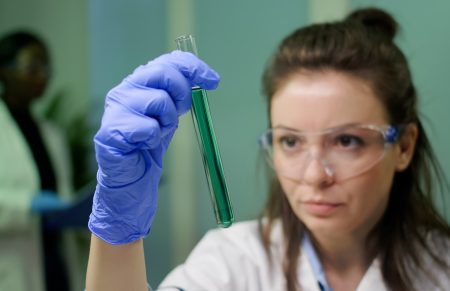 Farmácias enfrentam requisitos estritos de higienização